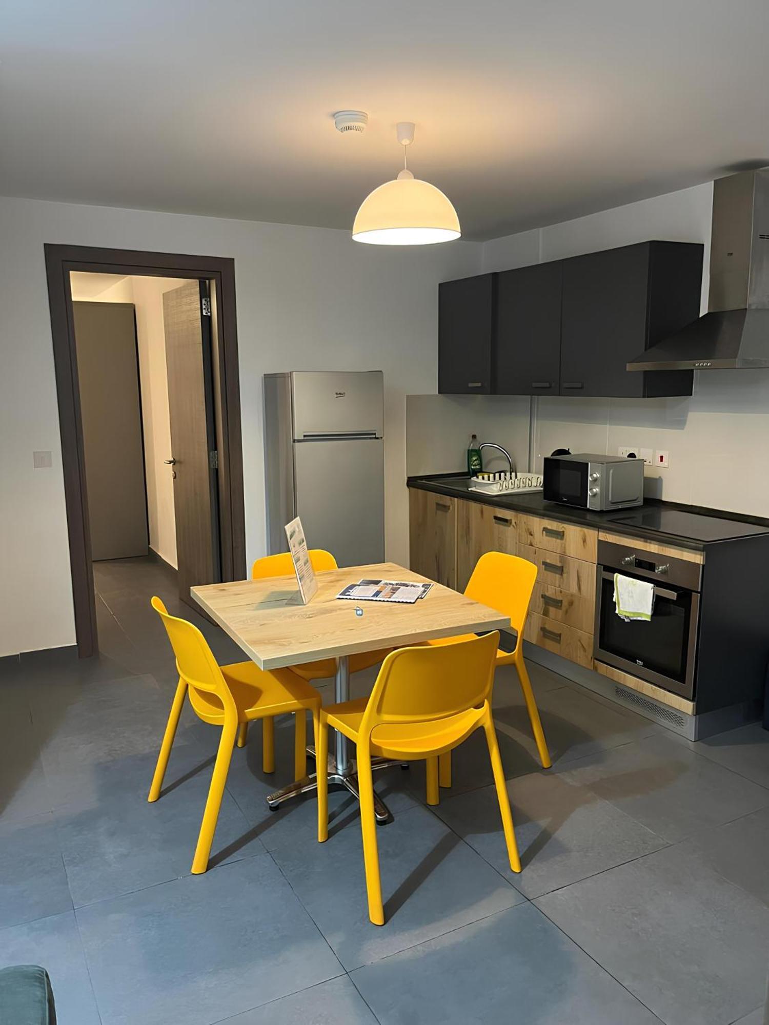 Elise Apartments Gzira Værelse billede